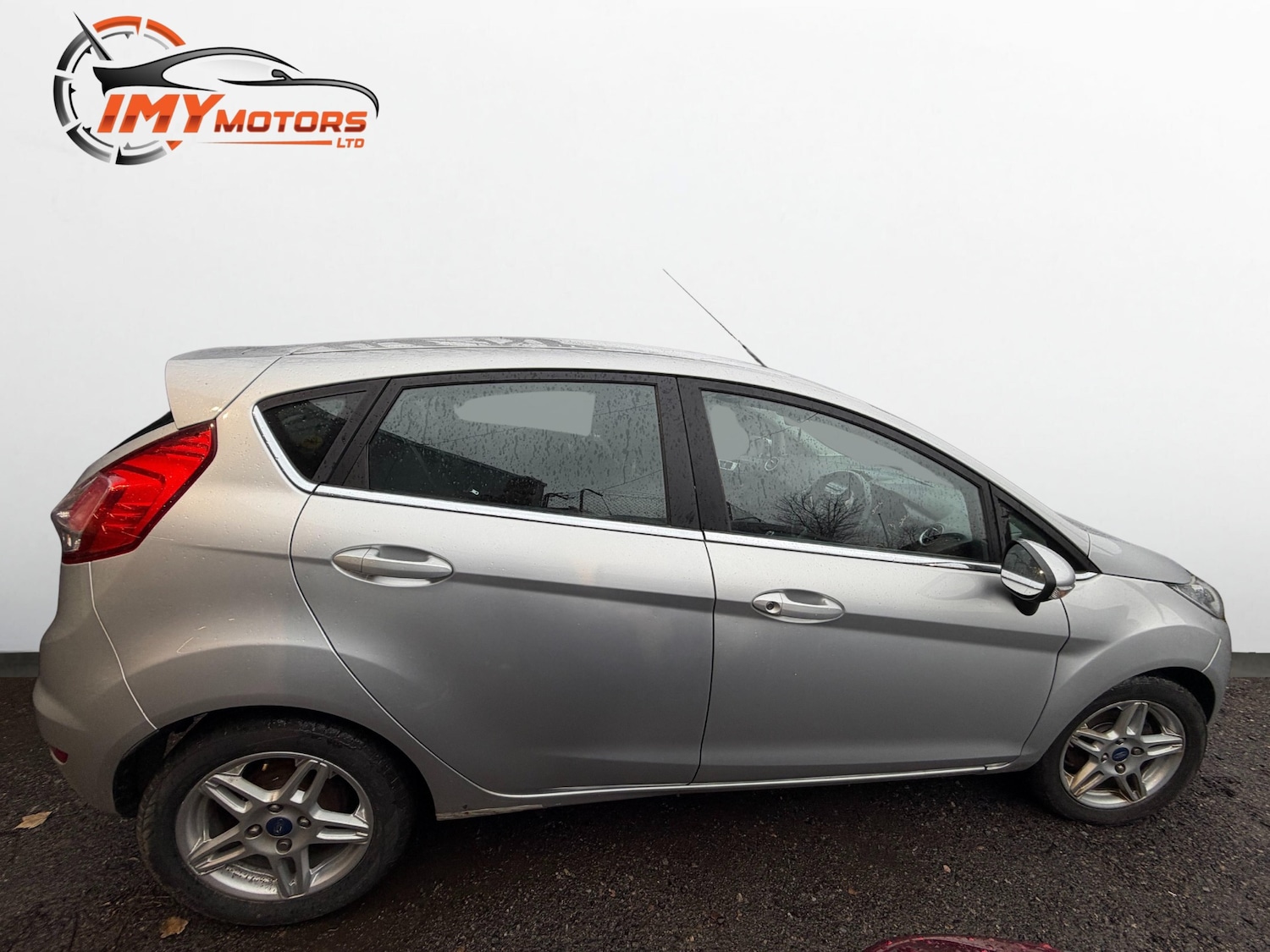 Used Ford Fiesta 2013 for sale - 76845082: Photo 3