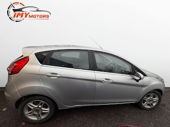 Used Ford Fiesta 2013 for sale - 76845082: Photo