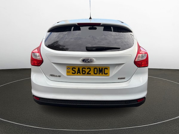 Used Ford Focus 2012 for sale - 76181122: Photo 4