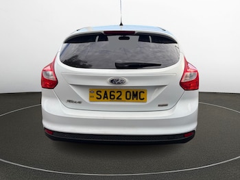 Used Ford Focus 2012 for sale - 76181122: Photo 4