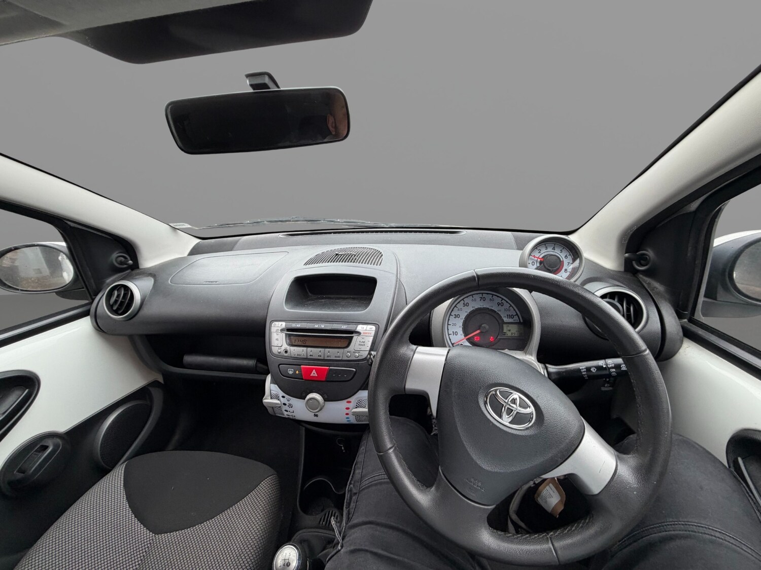 Used Toyota AYGO 2014 for sale - 77669369: Photo 12