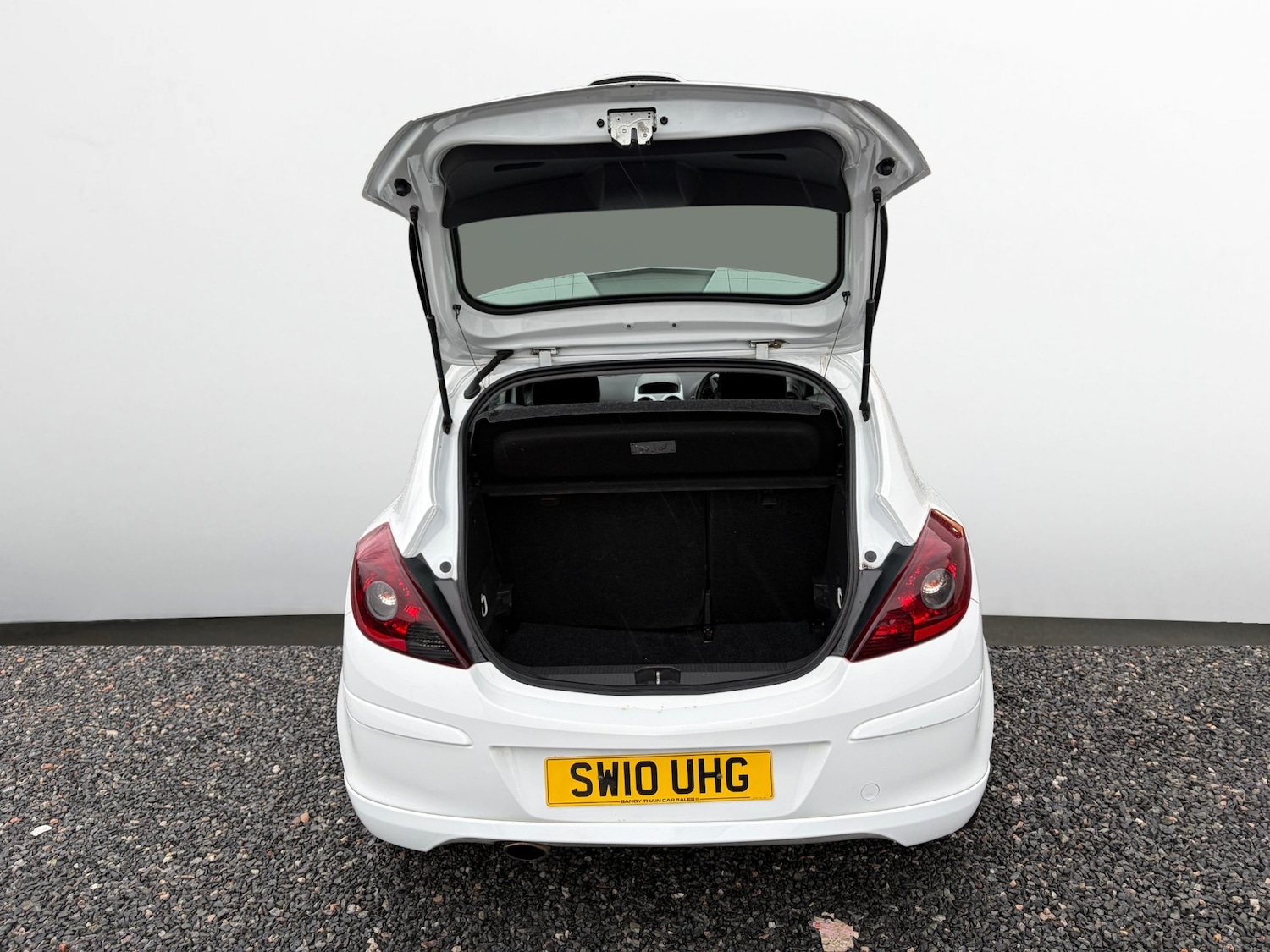 Used Vauxhall Corsa 2010 for sale - 77518551: Photo 6