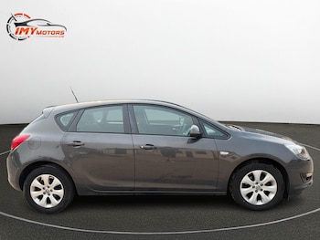 Used Vauxhall Astra 2015 for sale - 79309226: Photo
