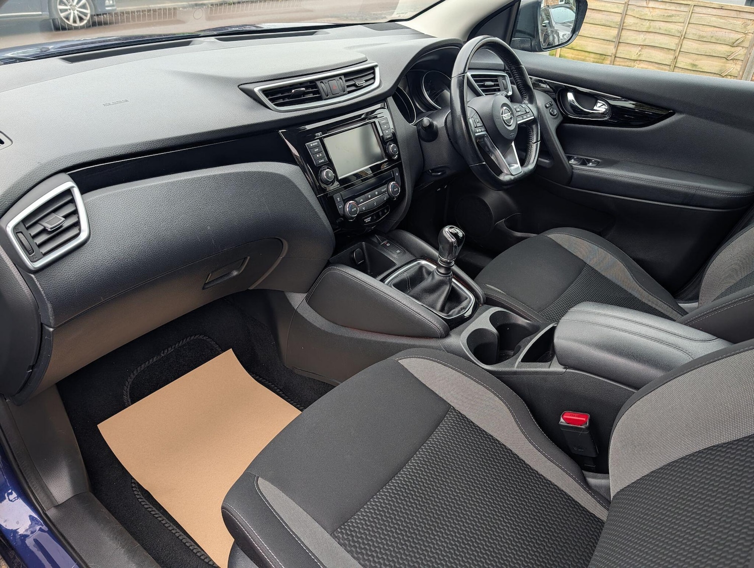 Used Nissan Qashqai for sale - 77808757: Photo 13