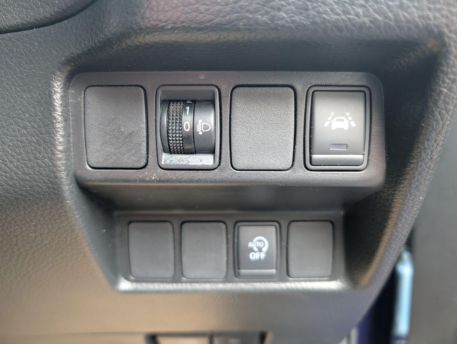 Used Nissan Qashqai for sale - 77808757: Photo 25