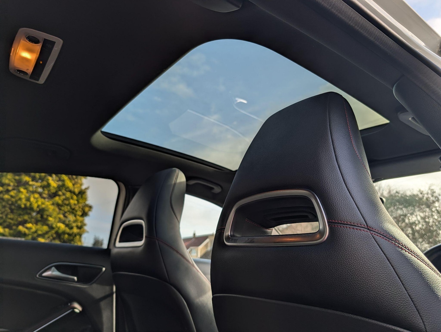 Used Mercedes-Benz A-Class 2015 for sale - 77537326: Photo 16