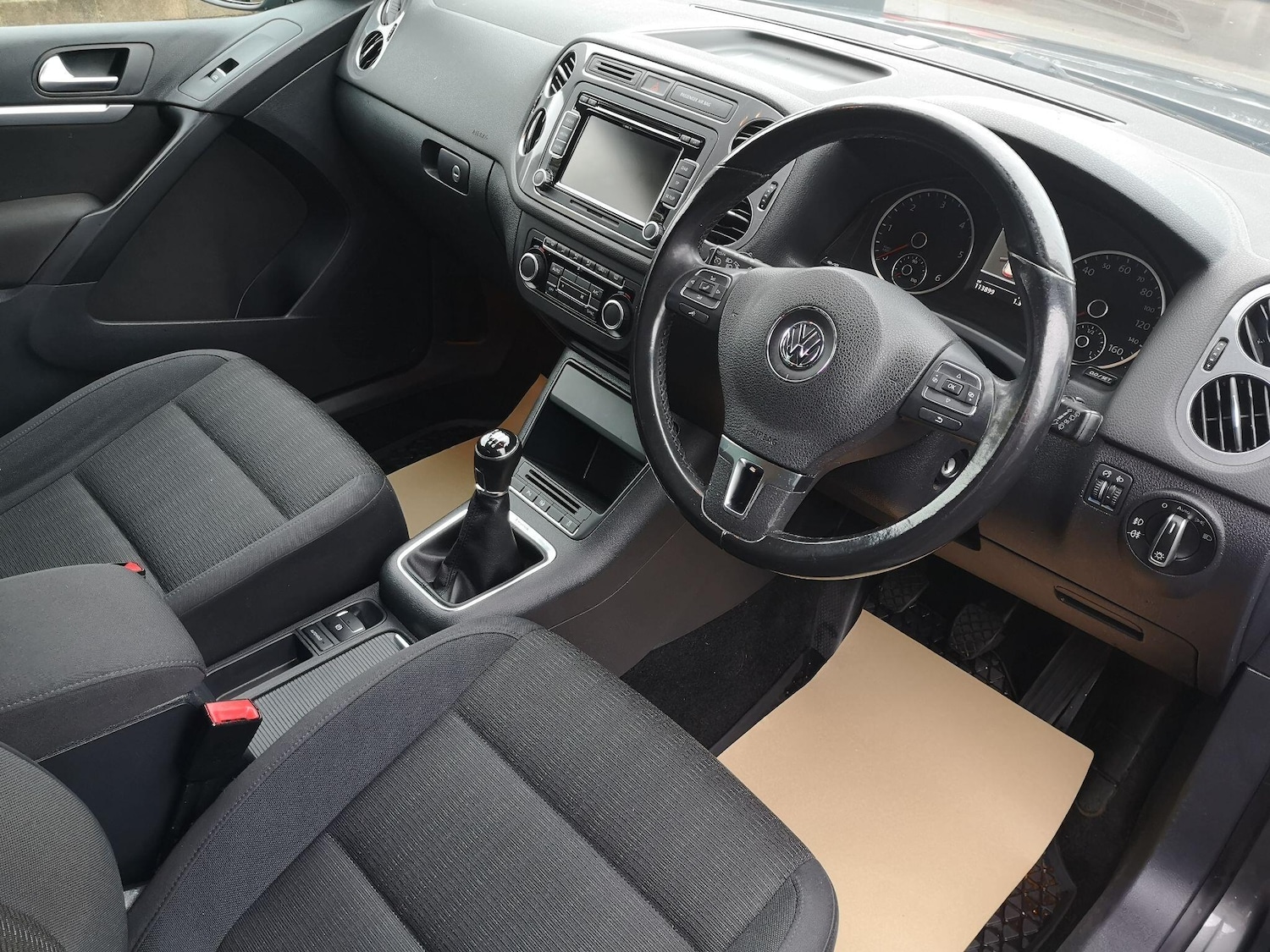 Used Volkswagen Tiguan 2012 for sale - 77131316: Photo 12