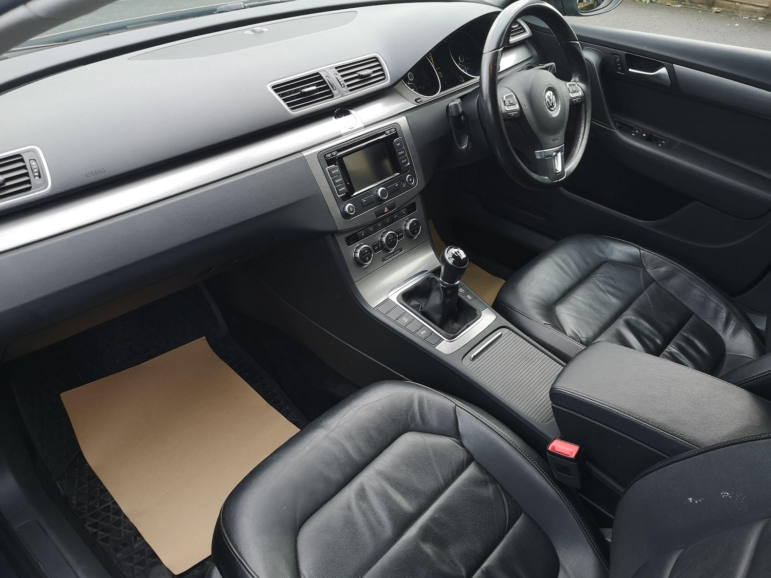 Used Volkswagen Passat 2014 for sale - 76765749: Photo 13