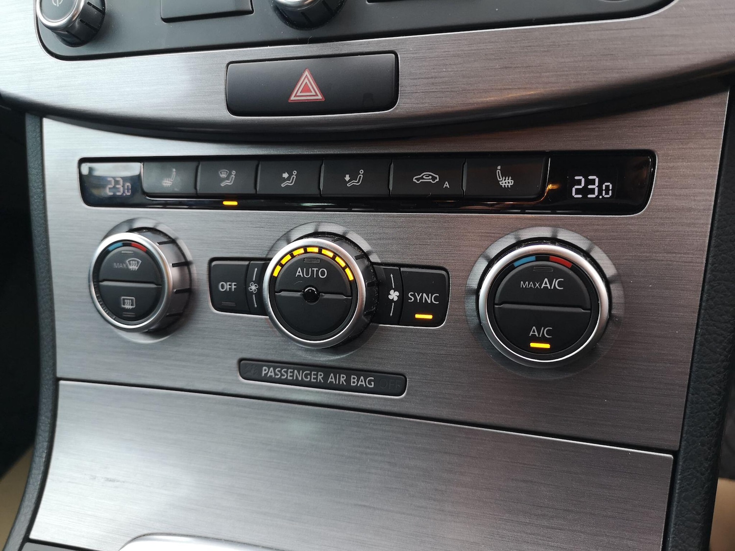 Used Volkswagen Passat 2014 for sale - 76765749: Photo 28