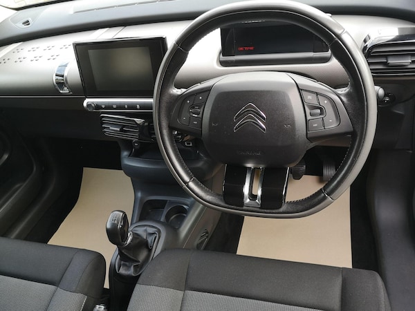 Used Citroen C4 Cactus 2016 for sale - 76200483: Photo 24