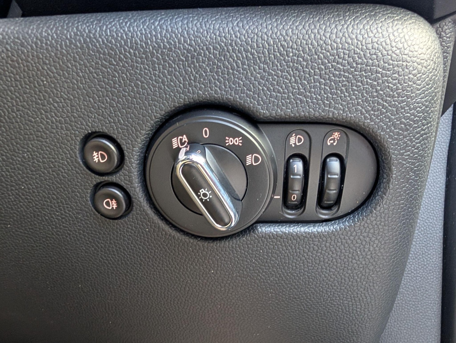 Used MINI Hatch 2015 for sale - 77564960: Photo 26