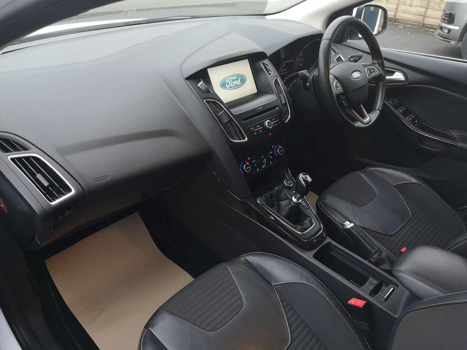 Used Ford Focus 2016 for sale - 76457273: Photo 13