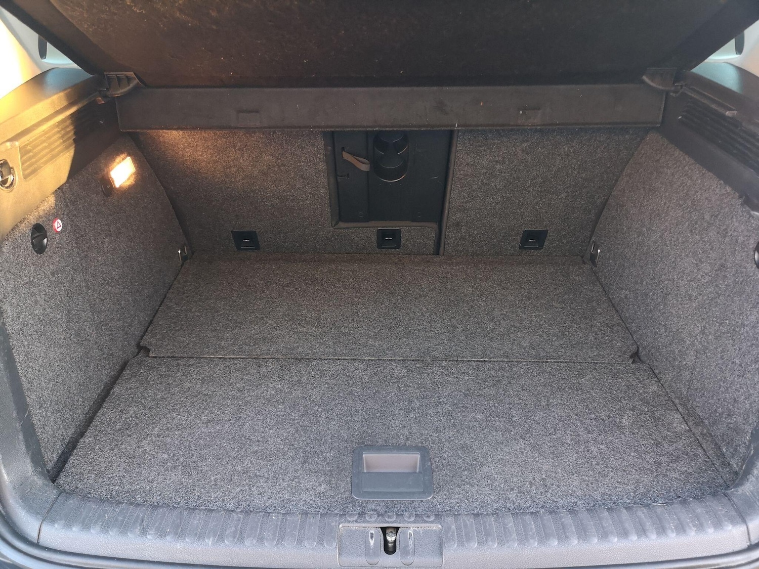 Used Volkswagen Tiguan 2016 for sale - 77103647: Photo 17