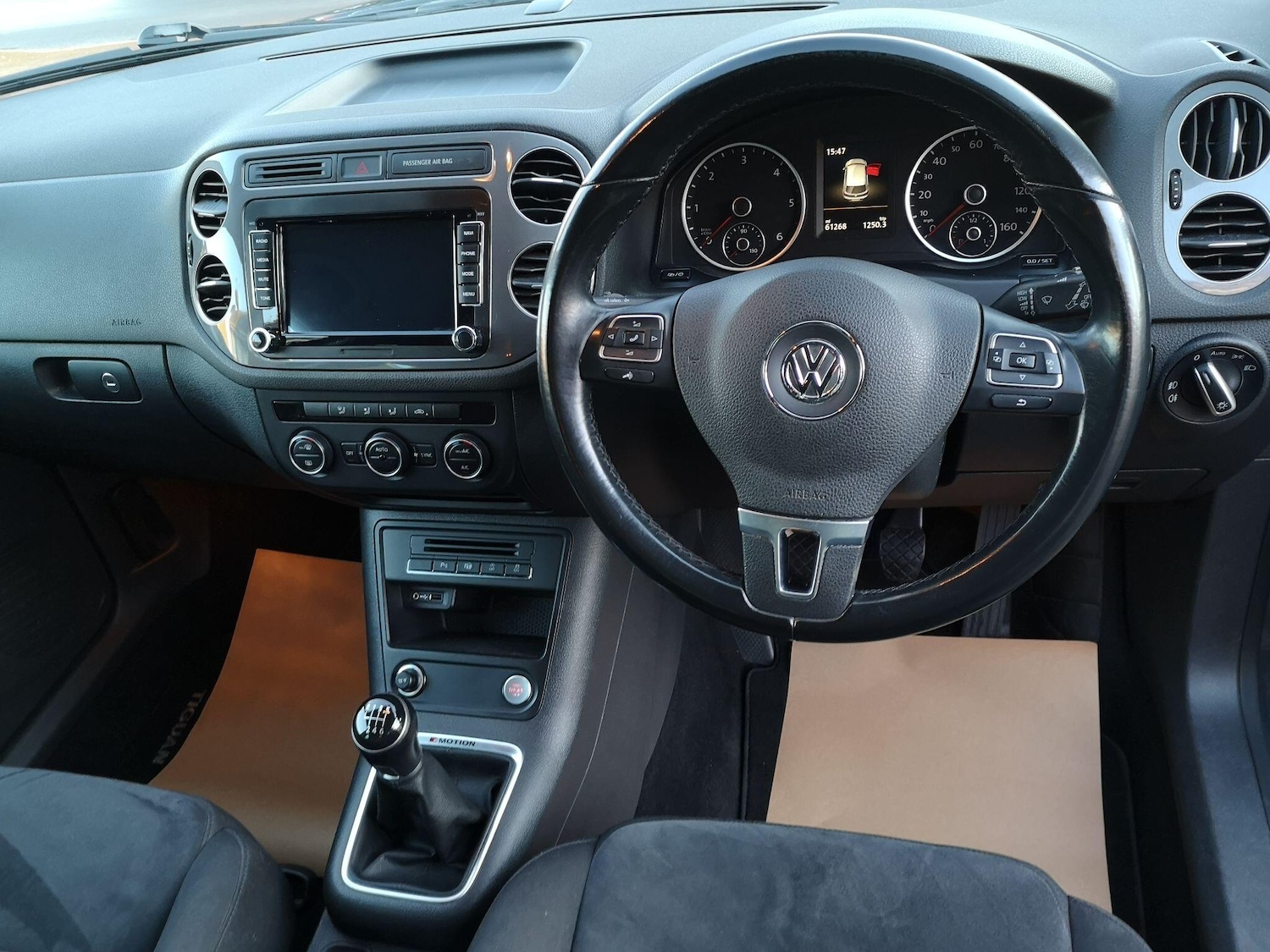 Used Volkswagen Tiguan 2016 for sale - 77103647: Photo 24