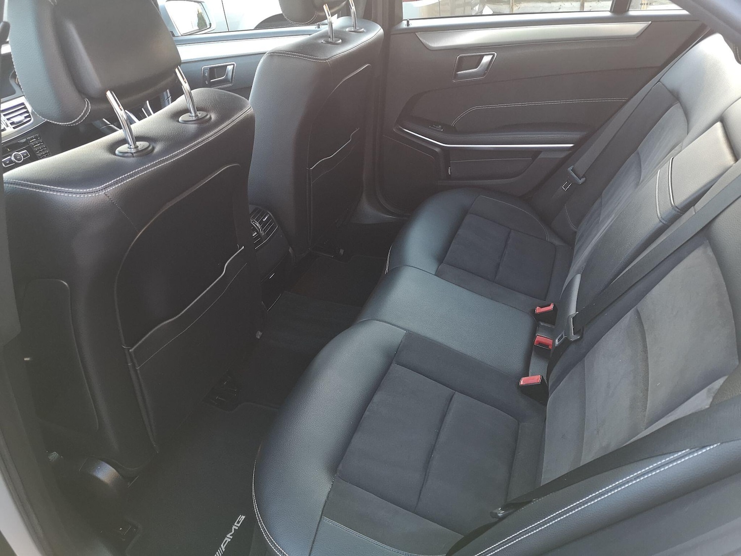 Used Mercedes-Benz E Class 2014 for sale - 77021170: Photo 14