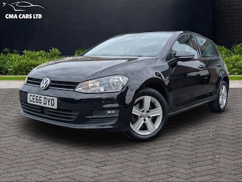 Used Volkswagen Golf 2016 for sale - 78535400: Photo