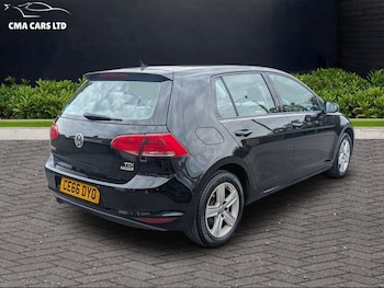 Used Volkswagen Golf 2016 for sale - 78535400: Photo