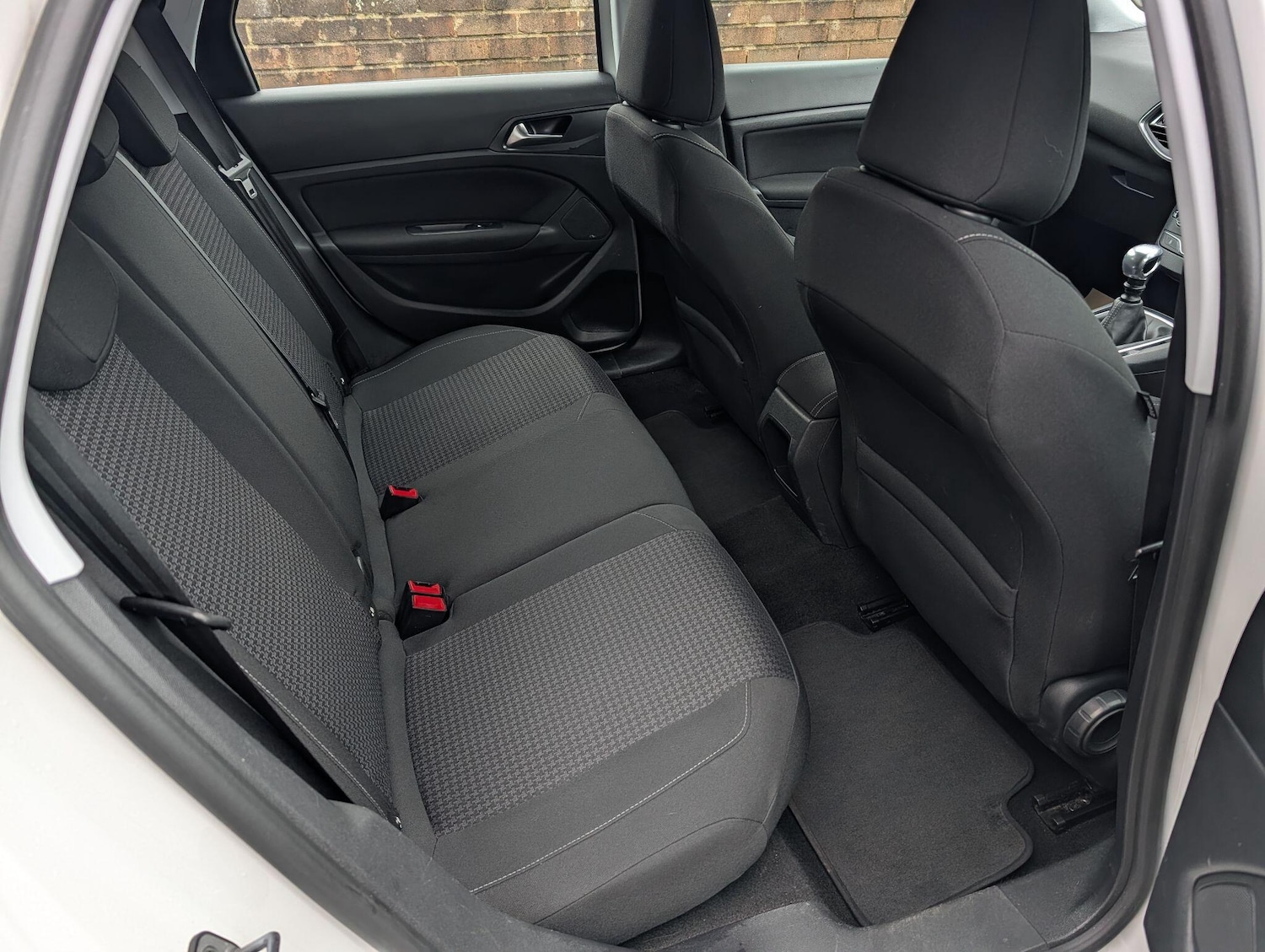 Used Peugeot 308 SW 2018 for sale - 76786796: Photo 15