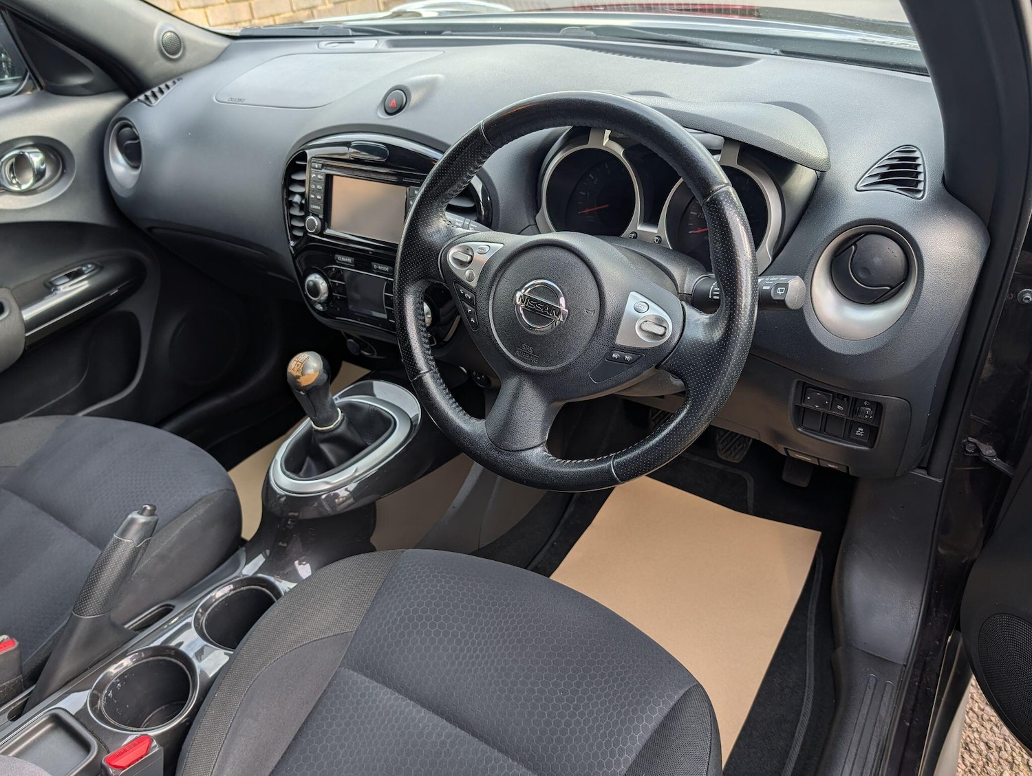 Used Nissan Juke 2014 for sale - 77586153: Photo 12