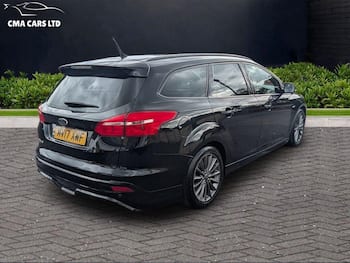 Used Ford Focus 2017 for sale - 79740937: Photo