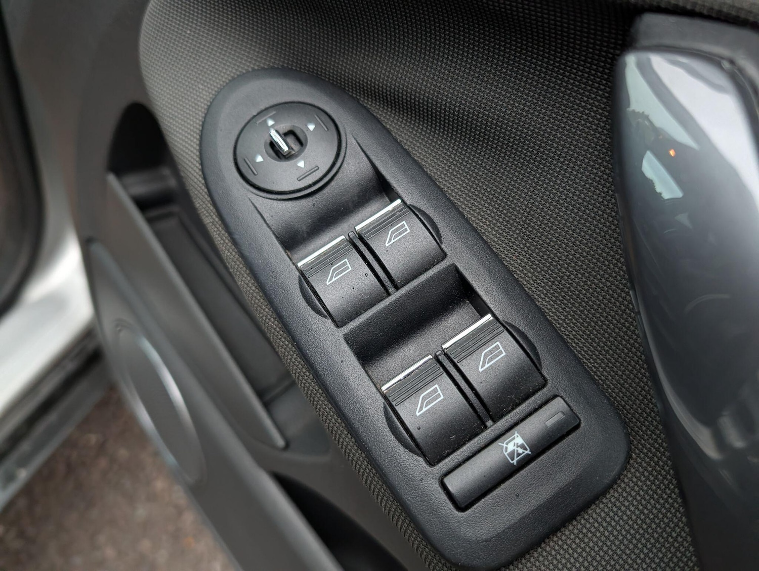 Used Ford Kuga 2009 for sale - 77345228: Photo 25