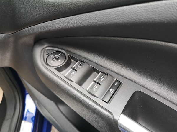 Used Ford Kuga 2017 for sale - 76284406: Photo 27