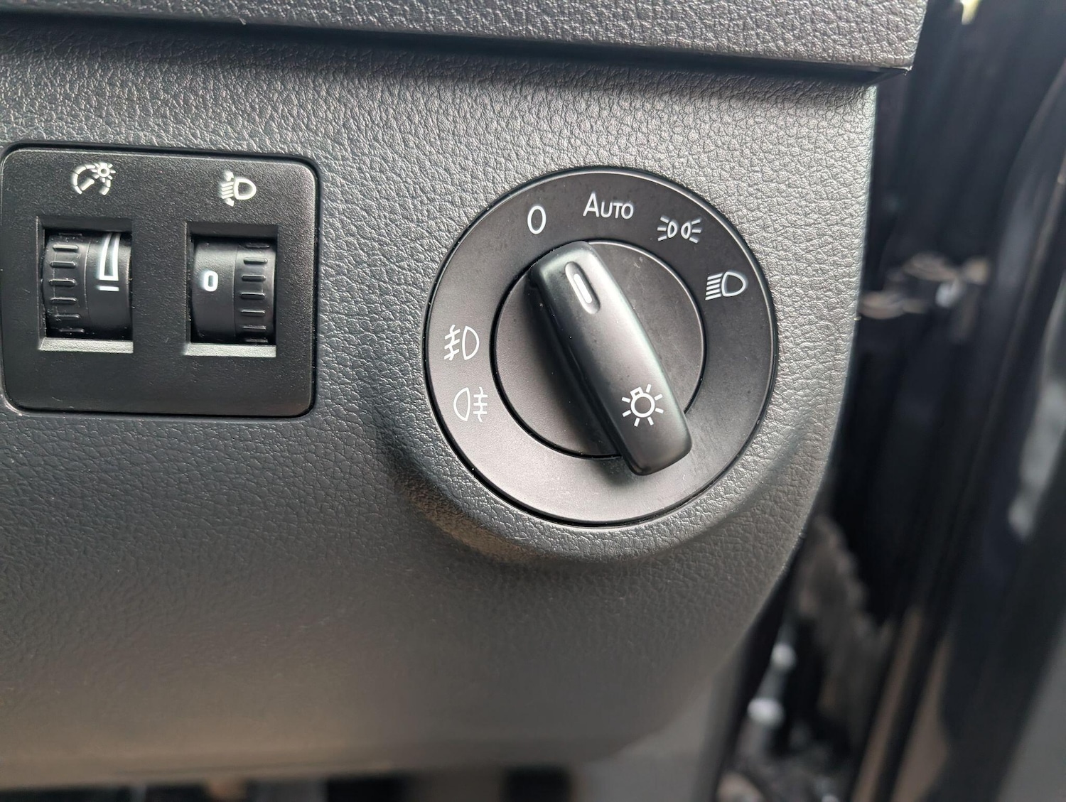 Used Volkswagen Caddy Maxi 2016 for sale - 78006509: Photo 21