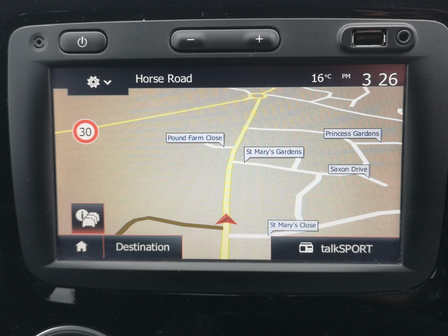 Used Renault Captur 2017 for sale - 76002156: Photo 18