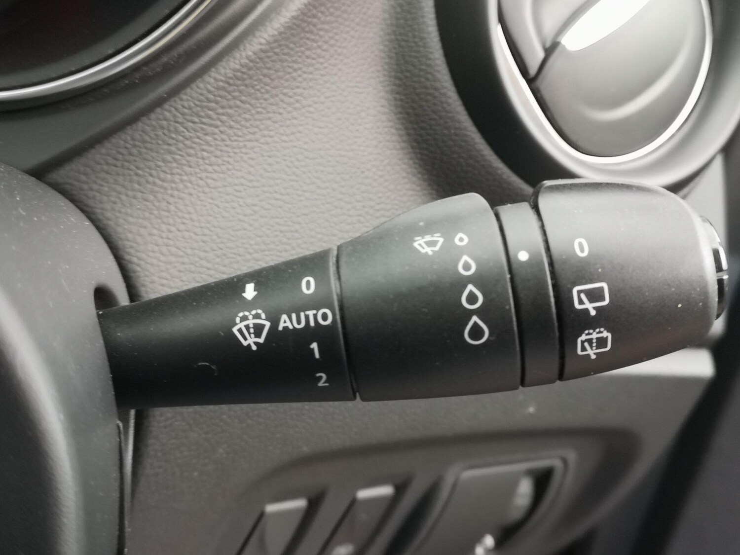 Used Renault Captur 2017 for sale - 76002156: Photo 26