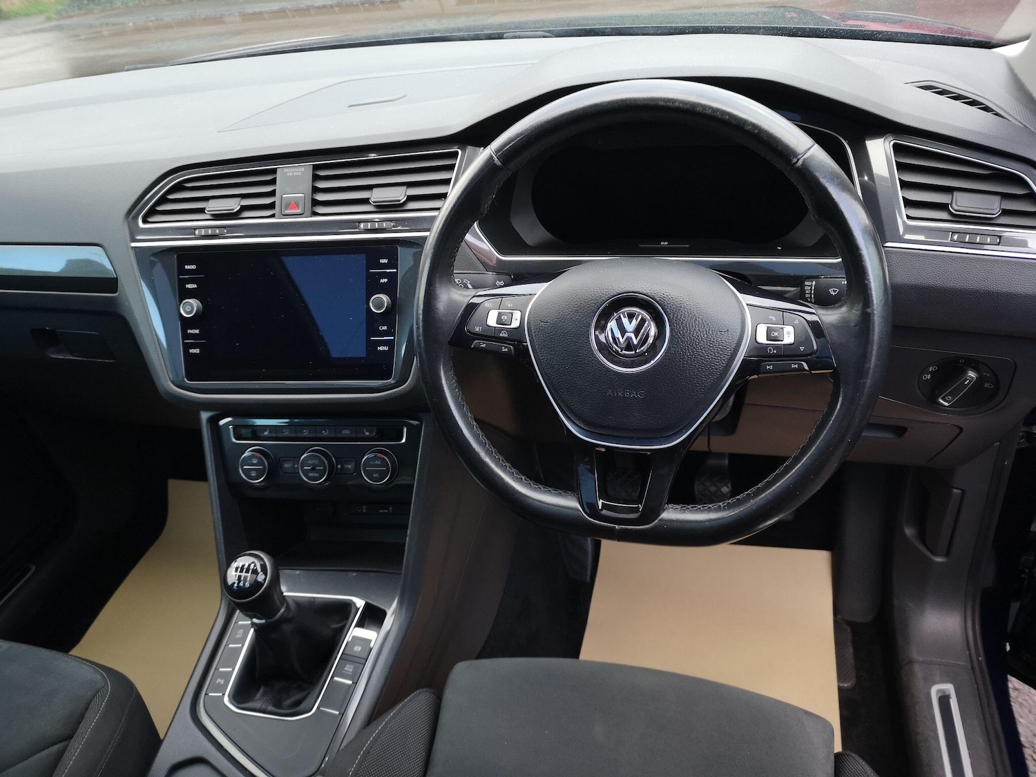Used Volkswagen Tiguan for sale - 76645811: Photo 24