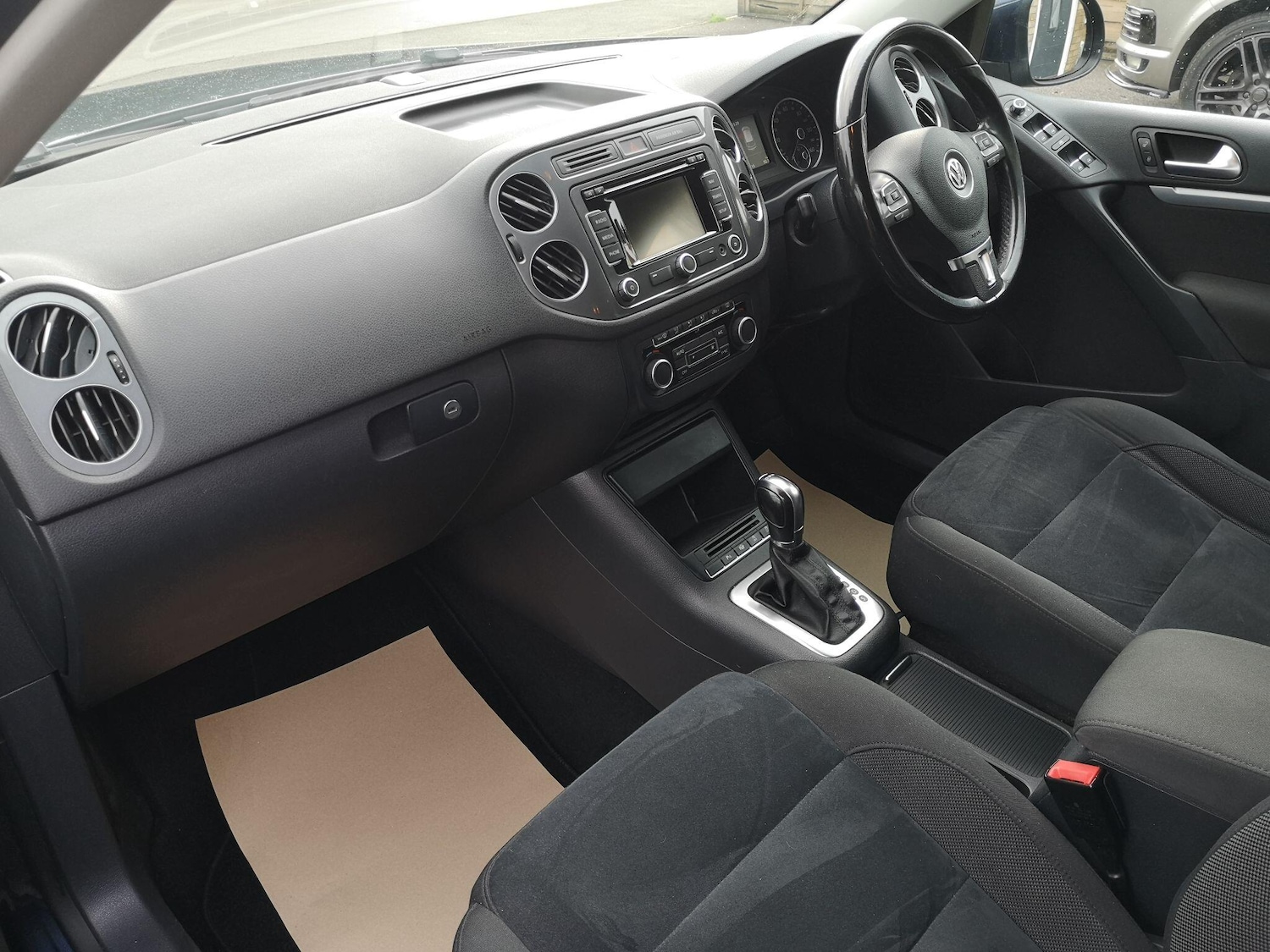 Used Volkswagen Tiguan for sale - 76485175: Photo 13