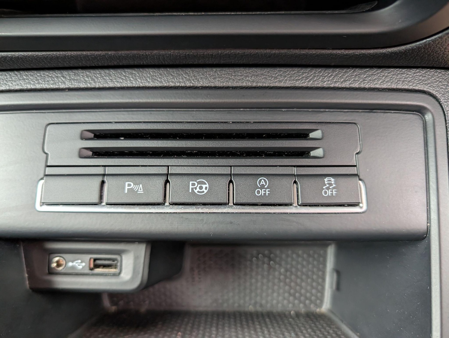 Used Volkswagen Tiguan for sale - 77174618: Photo 28