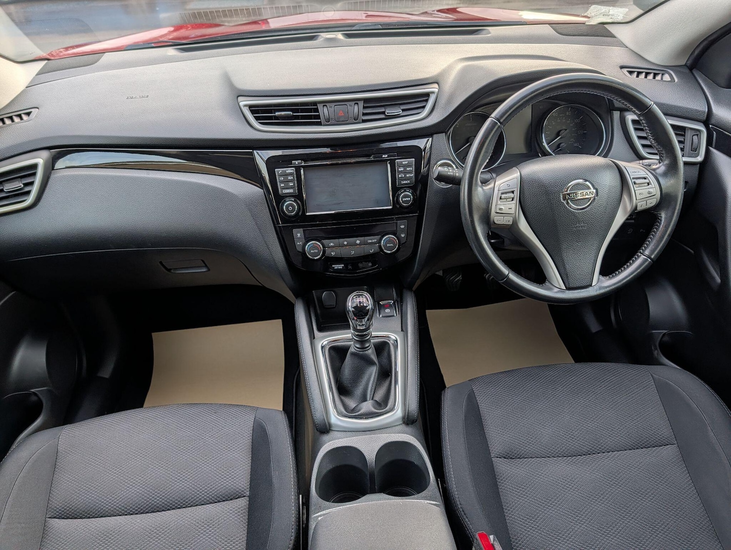 Used Nissan Qashqai 2016 for sale - 76926998: Photo 14