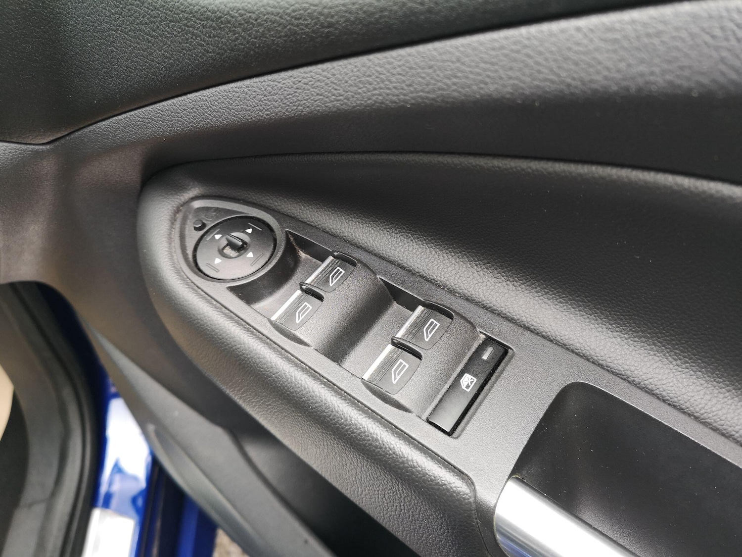 Used Ford Kuga 2017 for sale - 76992431: Photo 27