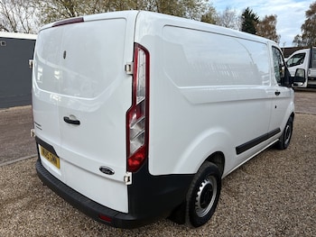 Used Ford Transit Custom 2015 for sale - 76490295: Photo