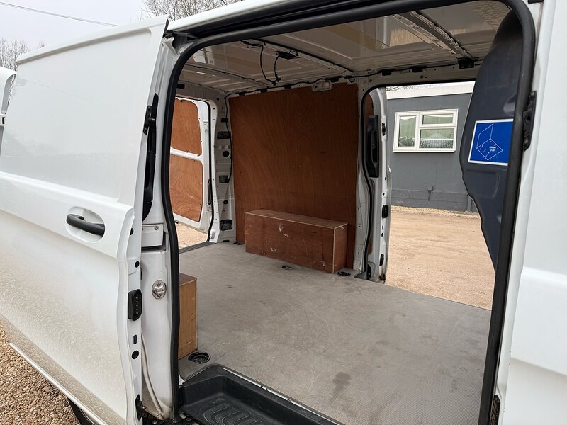 Used Mercedes-Benz Vito for sale - 77836599: Photo 26