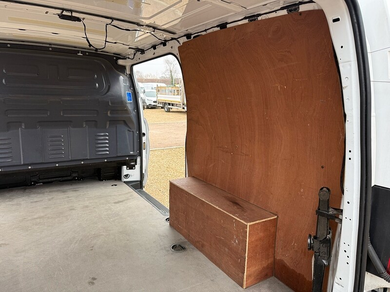 Used Mercedes-Benz Vito for sale - 77836599: Photo 28