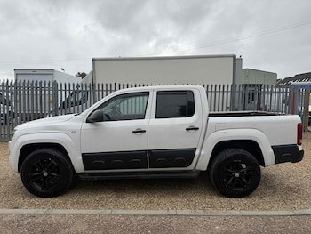 Used Volkswagen Amarok 2012 for sale - 76093014: Photo