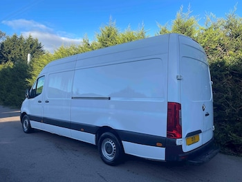 Used Mercedes-Benz Sprinter 2018 for sale - 79301361: Photo