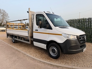 Mercedes-Benz Sprinter feature image