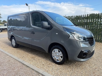 Used Renault Trafic 2015 for sale - 79394814: Photo