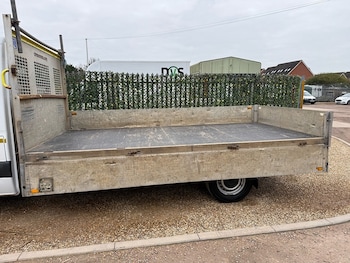 Mercedes-Benz Sprinter feature image