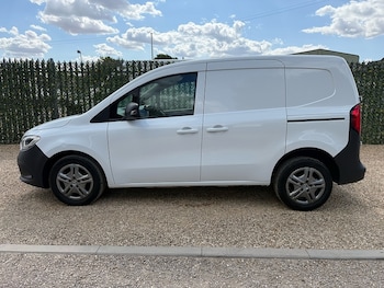 Used Mercedes-Benz Citan 2023 for sale - 79409879: Photo