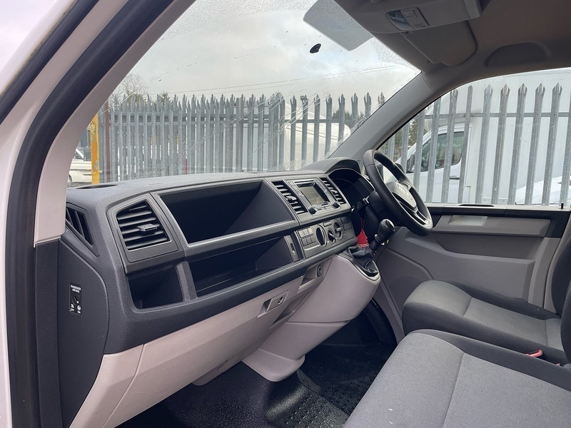 Used Volkswagen Transporter 2019 for sale - 77445471: Photo 16