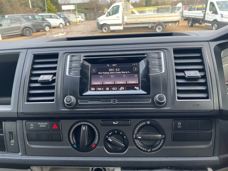 Used Volkswagen Transporter 2019 for sale - 77445471: Photo 19