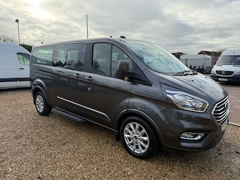Used Ford Tourneo Custom 2022 for sale - 76748892: Photo