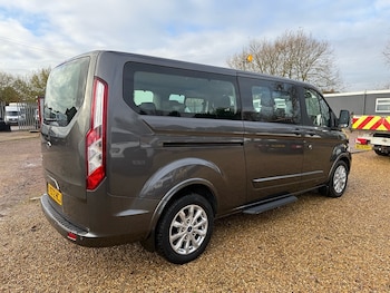 Used Ford Tourneo Custom 2022 for sale - 76748892: Photo