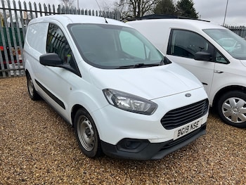 Ford Transit Courier feature image