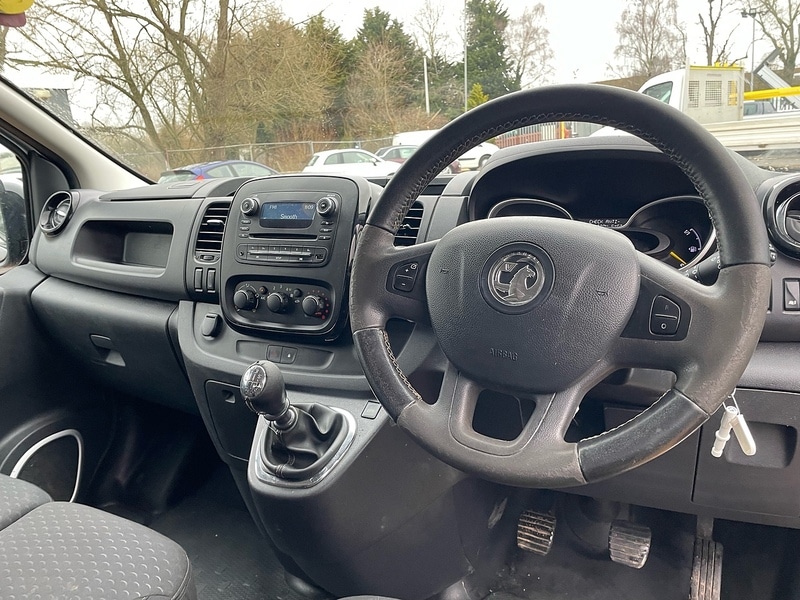 Used Vauxhall Vivaro 2016 for sale - 77264029: Photo 7