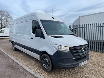 Mercedes-Benz Sprinter feature image